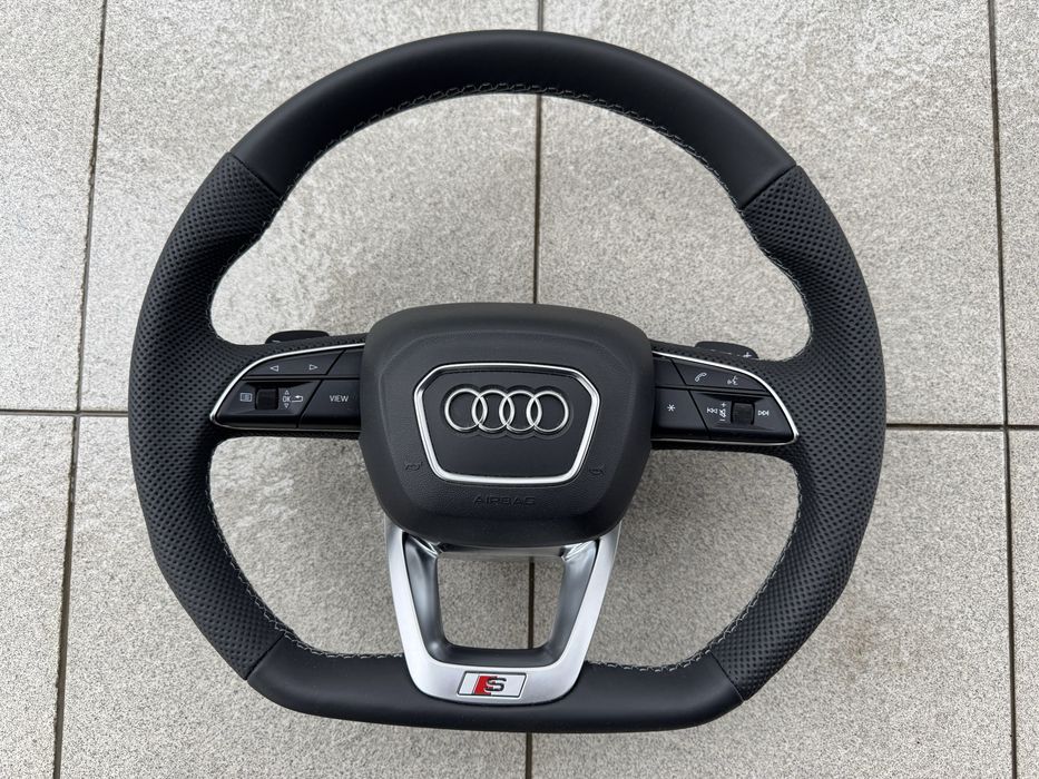 Руль Audi Q7 4M S line 2024