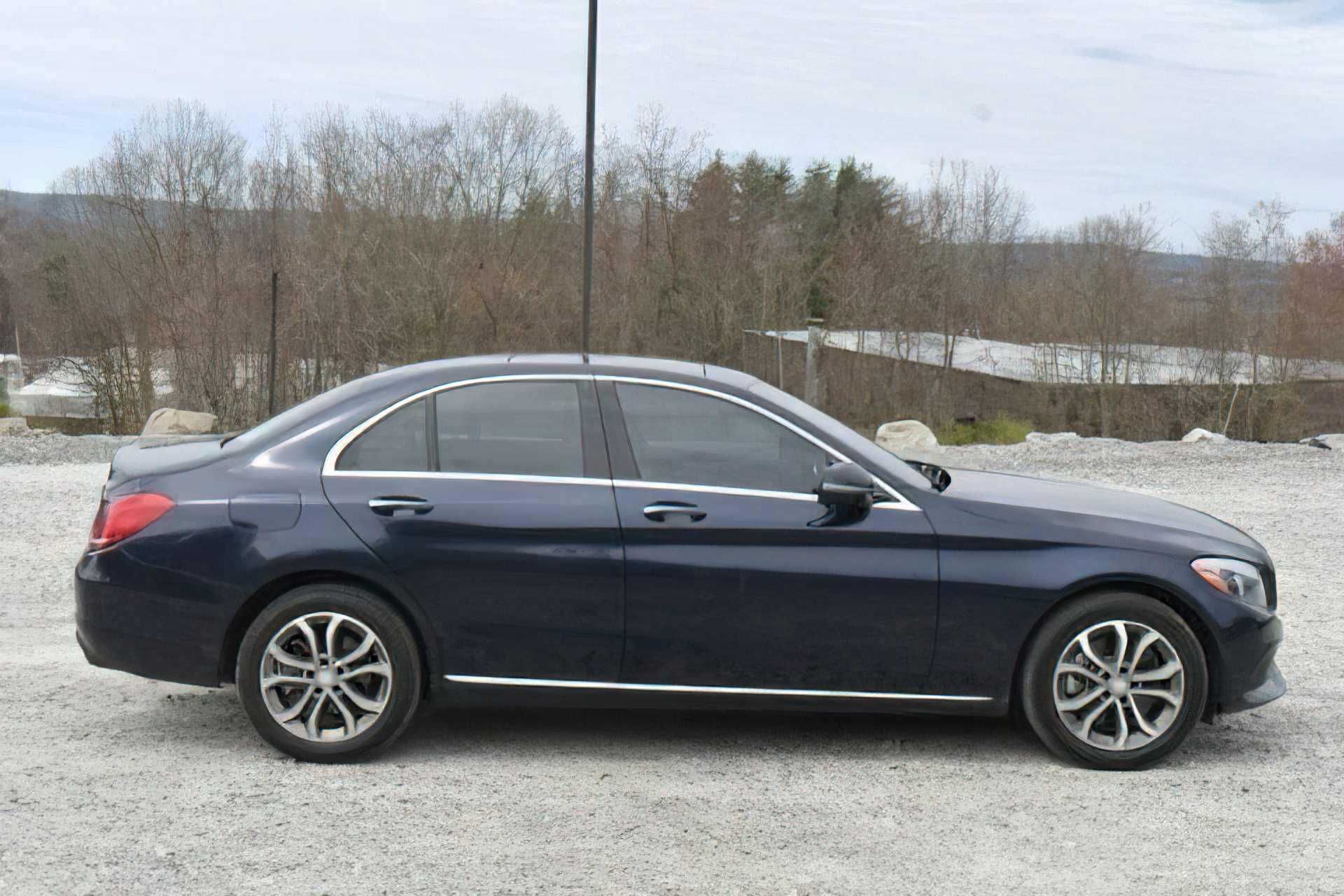 2017 Mercedes-Benz C-Class