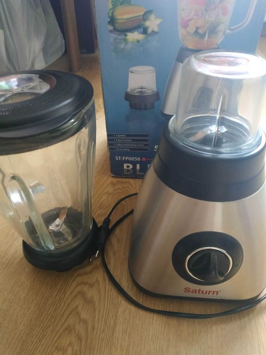 Продам  блендер + кофемолка (2 в 1)!