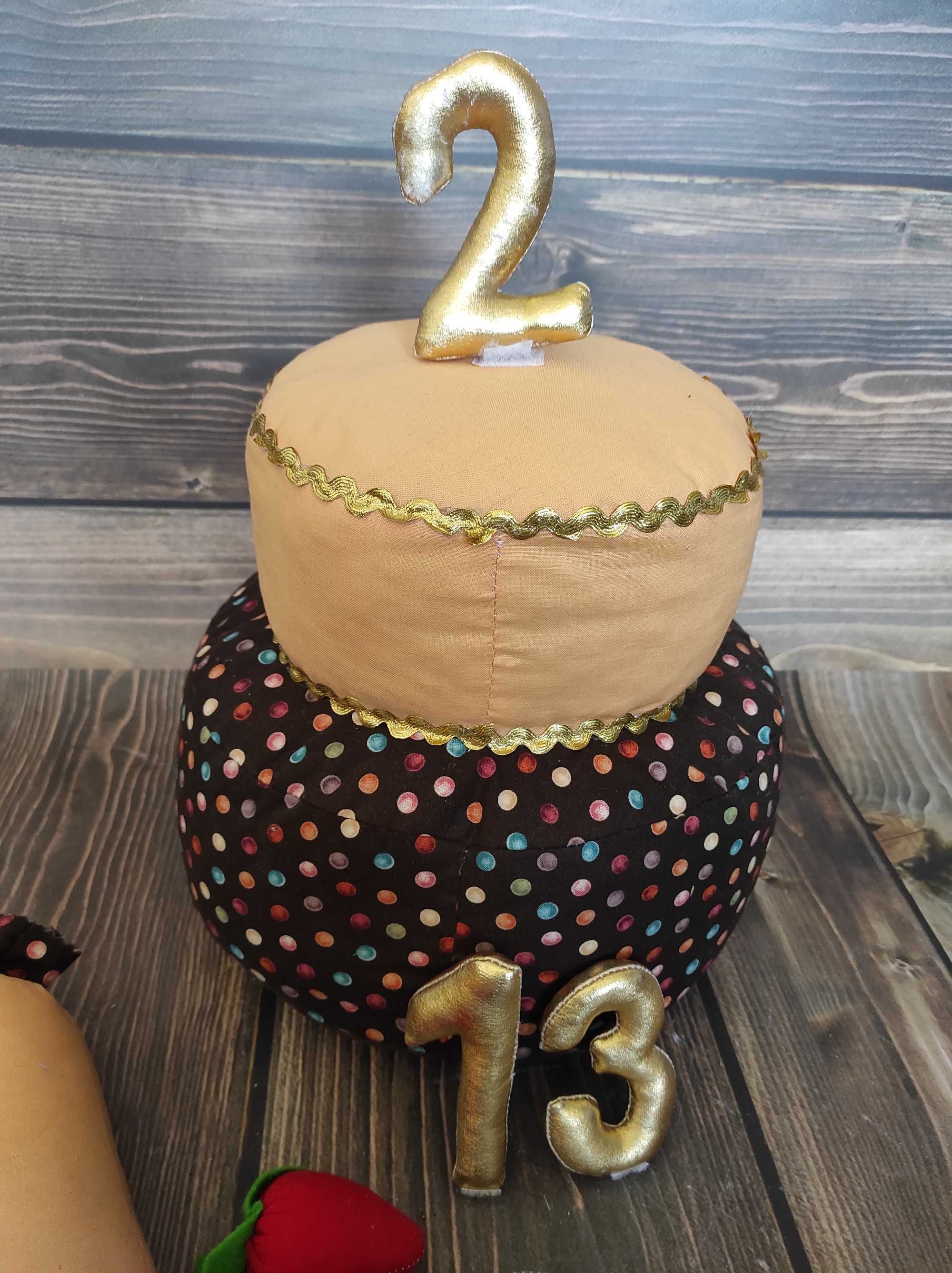 Pluszowy tort do sesji
