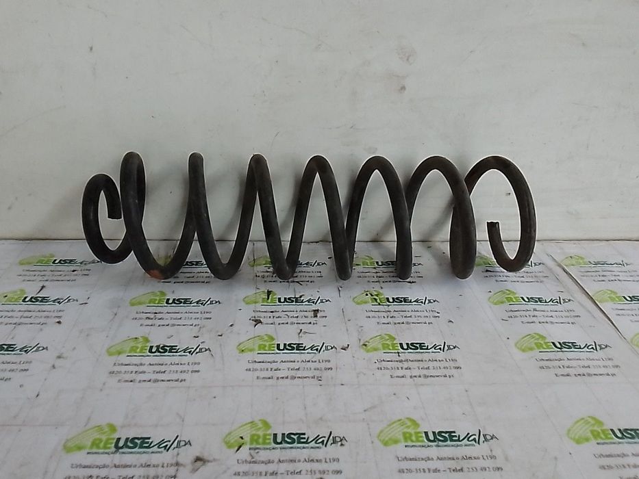 Mola Suspenção Tr Dta Renault Megane Ii Três Volumes (Lm0/1_)