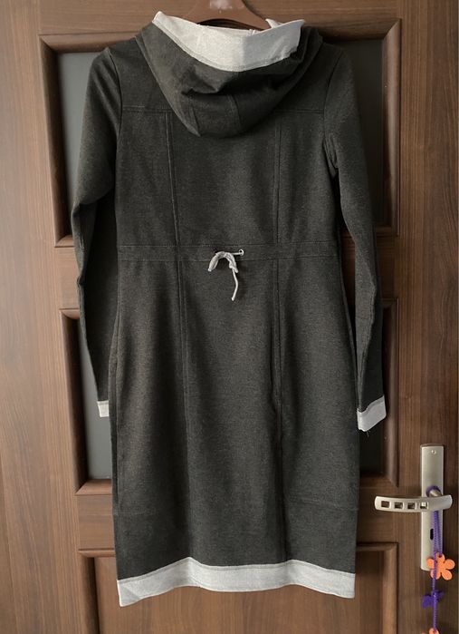 Sukienka szara DeFacto Nowa