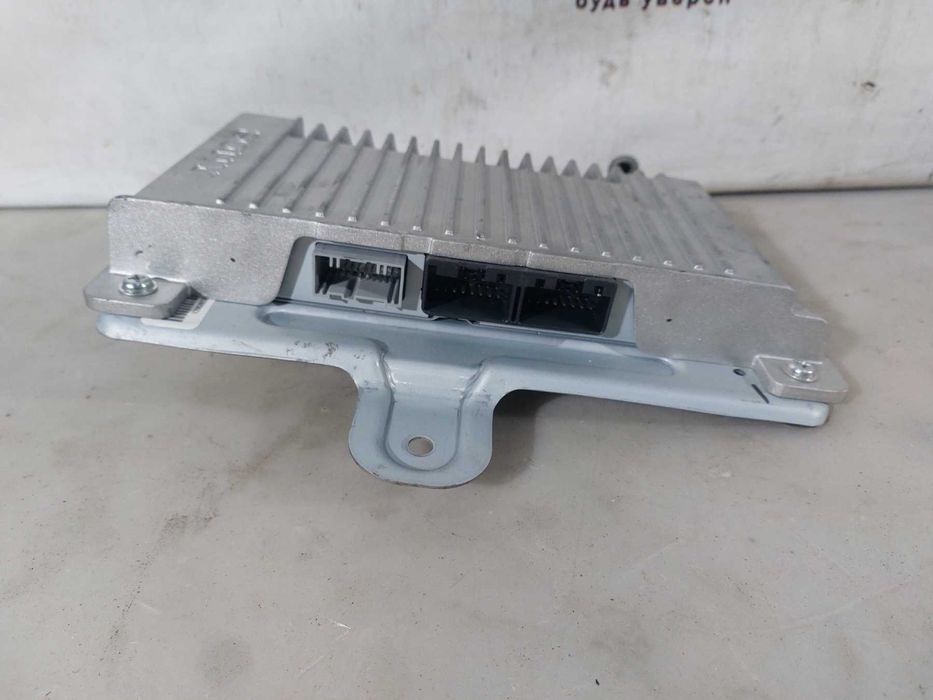 Ford Explorer 11-19 Усилитель звука Sony FB5T18B849AE / Эксплорер