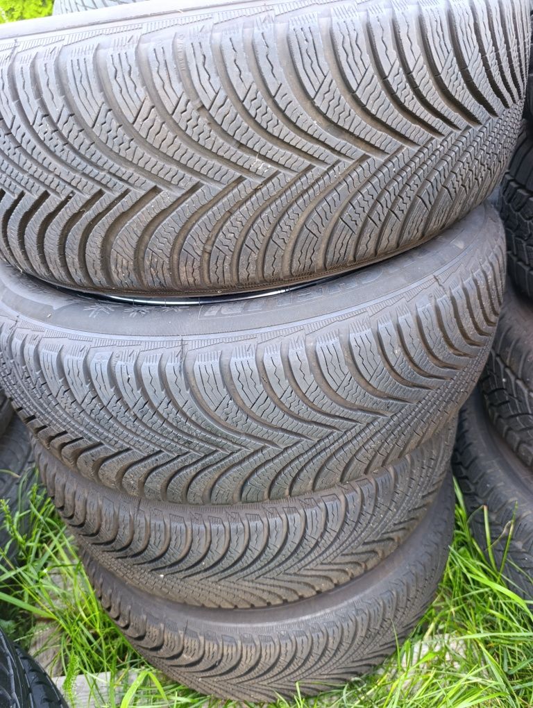 Opony zimowe Michelin alpin 5 jak nowe 4 x 8,1 mm 2022r z montażem