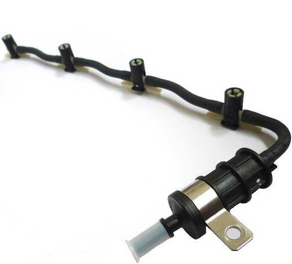 Шланг обратки палива Renault Maste Trafic Opel Vivaro Nissan Primastar