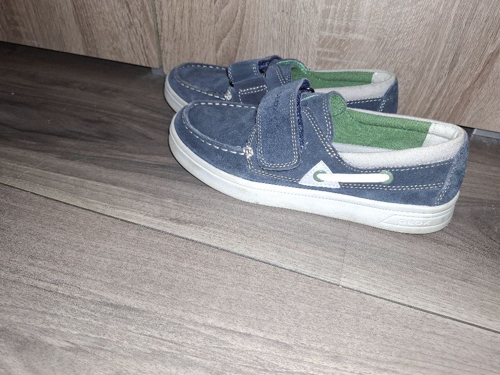Buty chłopięce 35