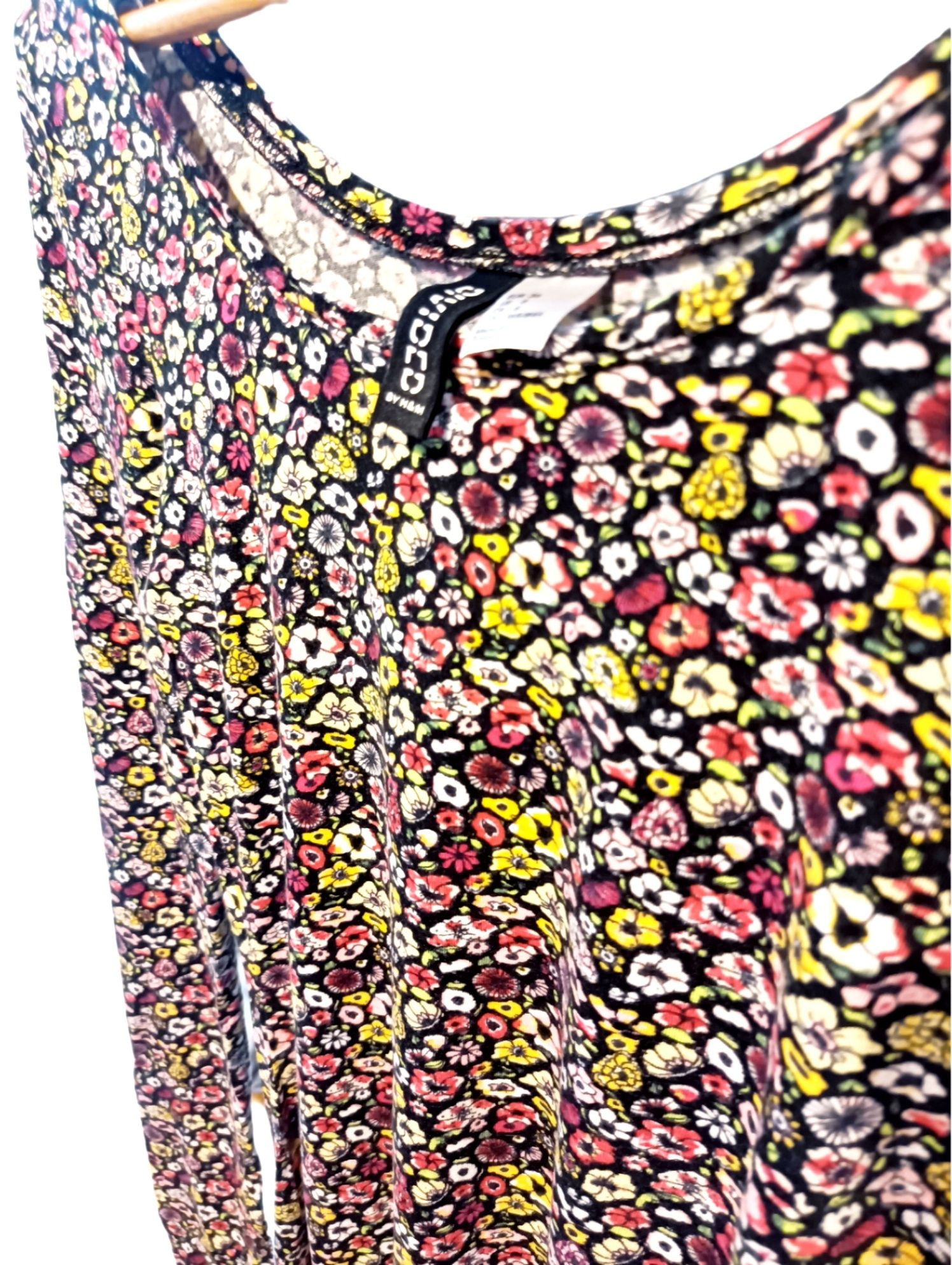 Sukienka w kwiatuszki H&M (rozm. 36)