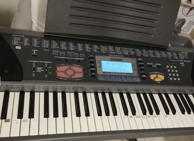 Órgão Casio WK 1200 Elétrico