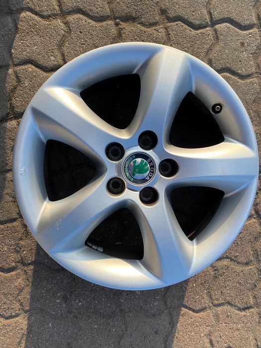 ALUFELGI SKODA Fabia Roomster Rapid 6jx15 cali ET43 5x100 !