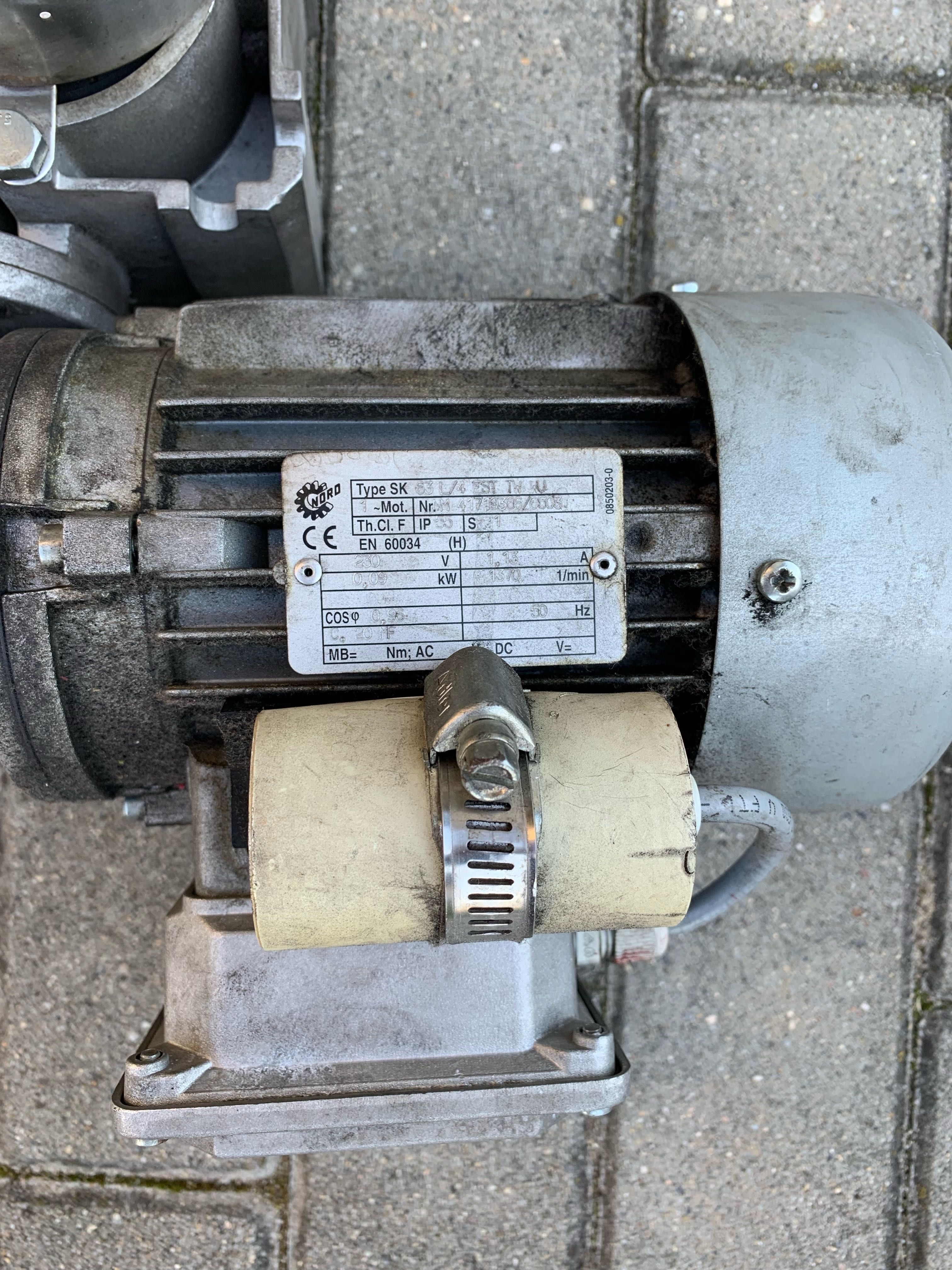 Silnik NORD z motoreduktorem NORD i dmuchawą