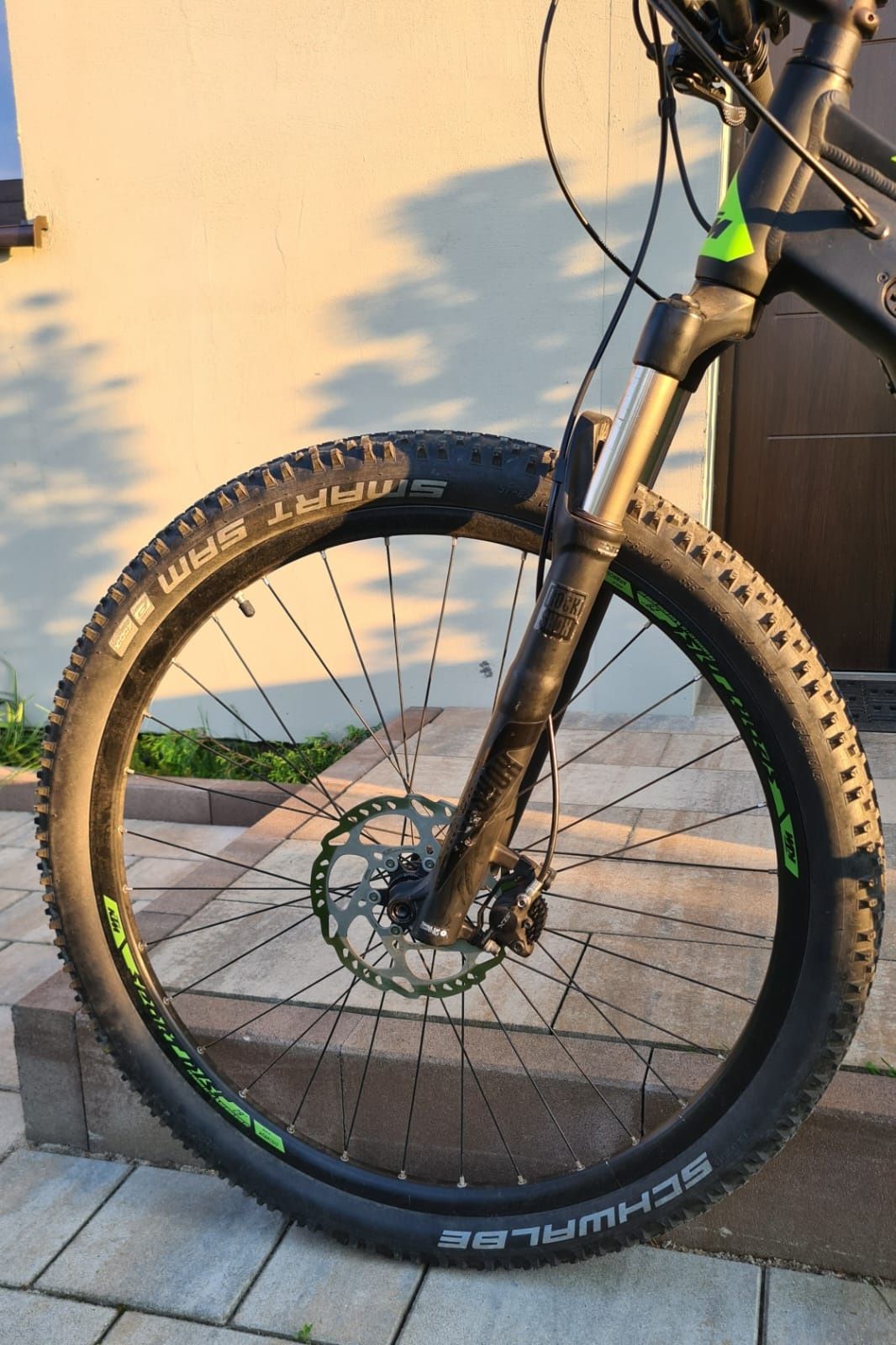 Rower elektryczny MTB KTM Macina Race 292 super stan bosch