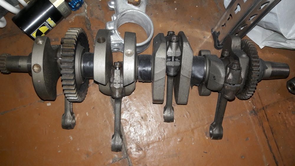 Ямаха р1 Yamaha r1 09-14 Коленвал