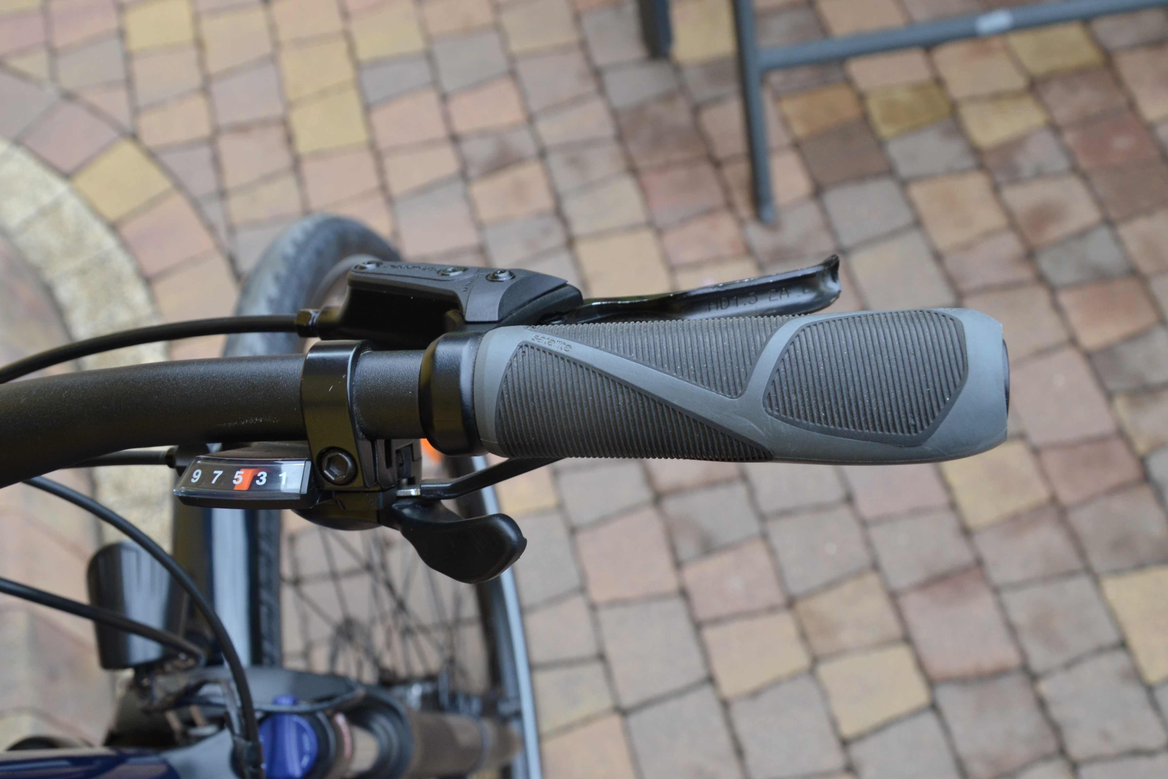 Cross Trek Dual Sport 2 Equipped Shimano 3x9 Tektro LED XL Nowy!