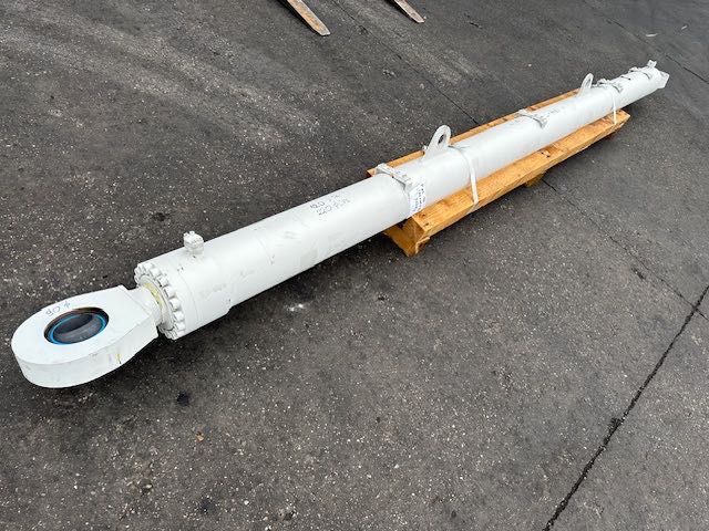 wiertnica siłownik hydrauliczny długi bauer