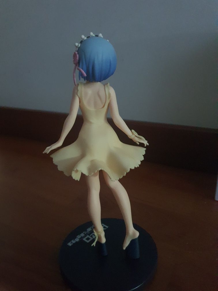 Re Zero Figura Premium Rem Yellow Sapphire