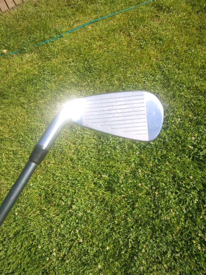 Kij golfowy 2 iron Srixon