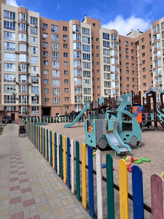 Без комісії велика 2х з документами.ЖК СофіївськаСфера ,поруч Уквартал
