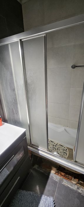 Vendo como novo resguardo de banheira