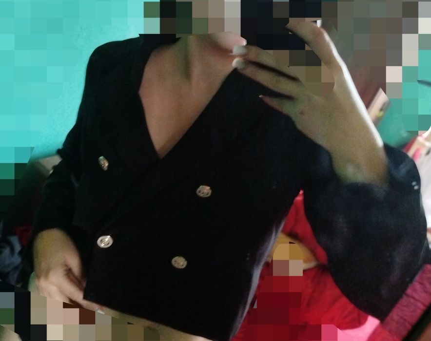 Піджак  короткий новий