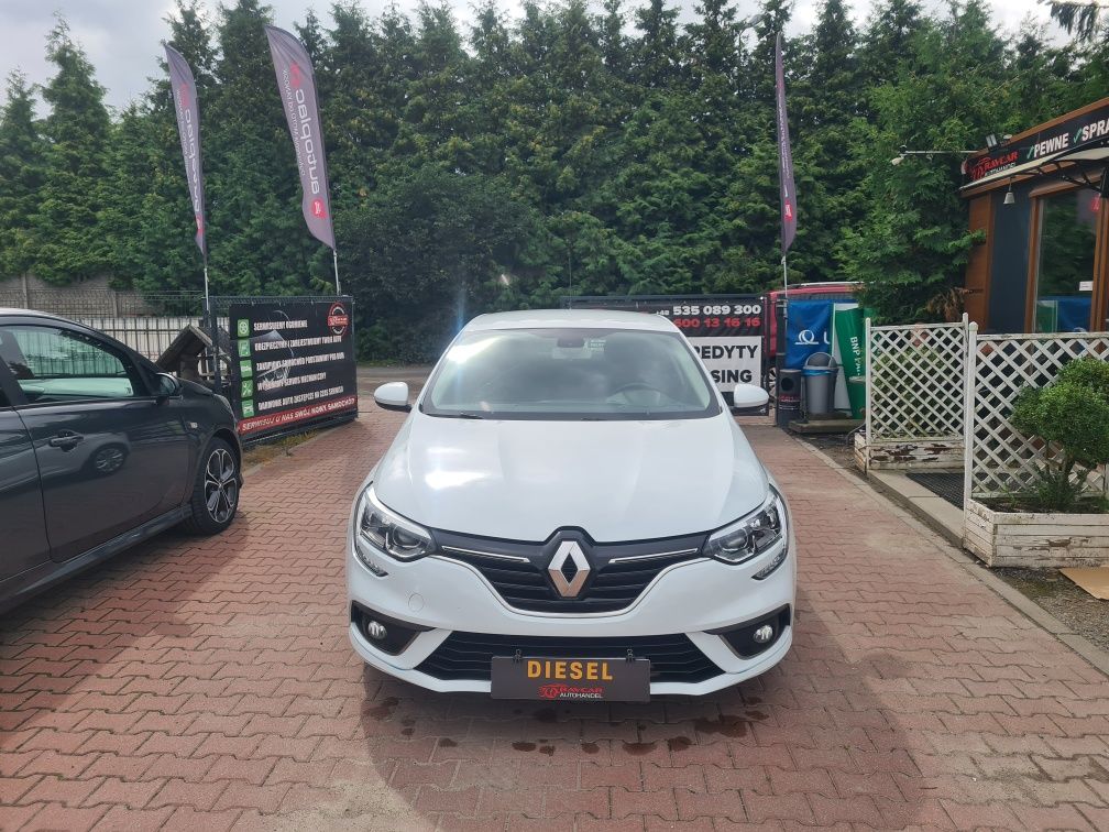 Renault Megane / 1,5 diesel / 6 biegów / navi / Tempomat / Led
