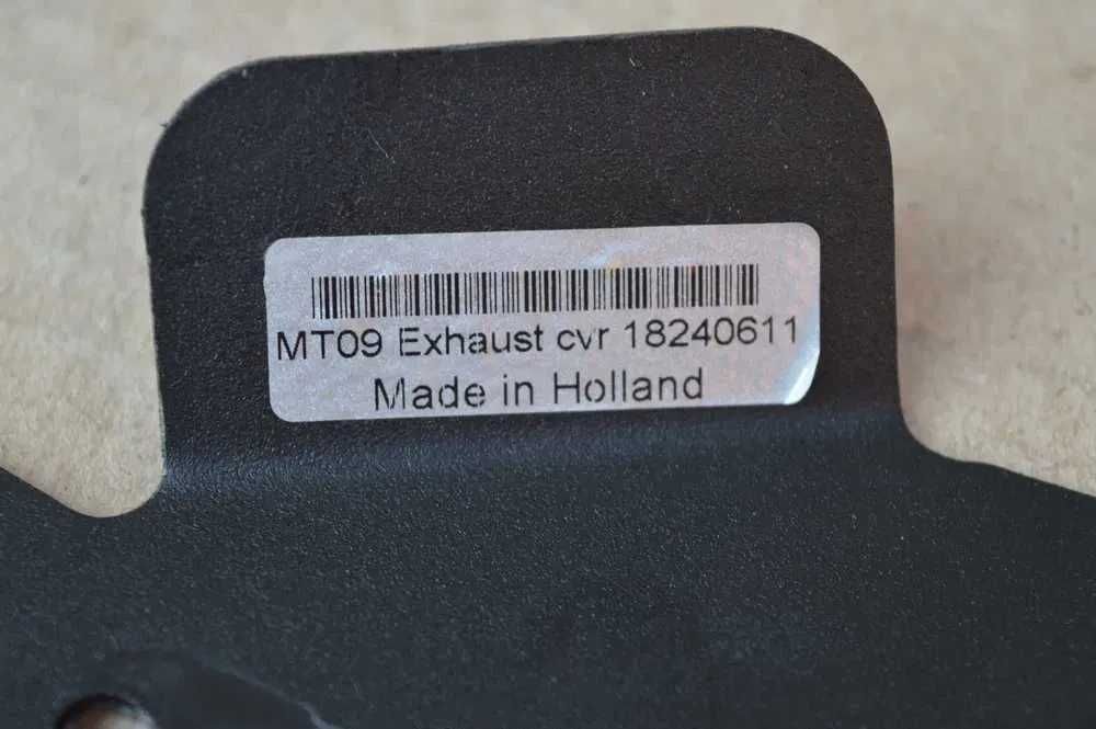 Yamaha MT09/sp '17-20r OSŁONA wydechu tłumika NAKŁADKA oem