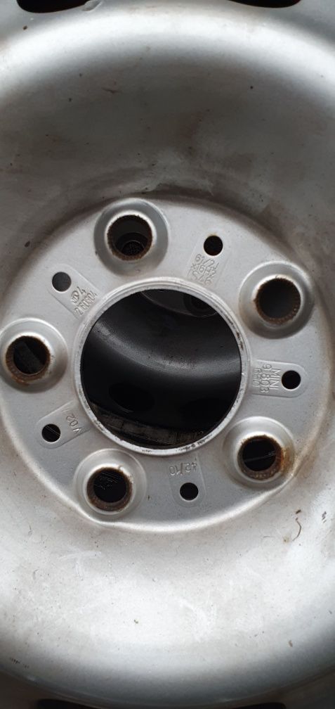 Mini One Countryman kola felgi zimowe zobacz