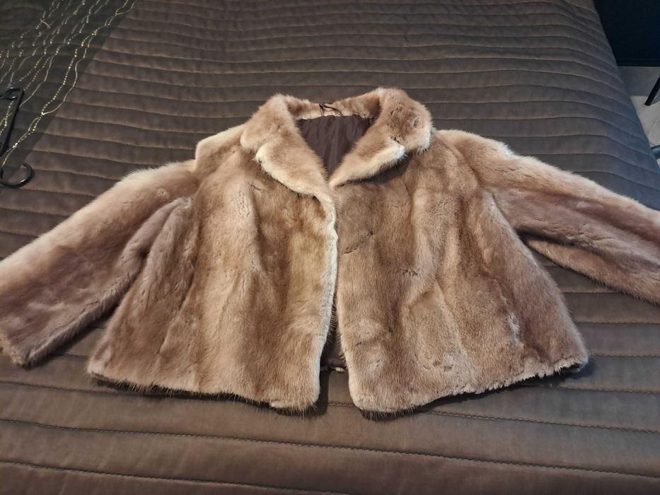 Futro z norek naturalnych