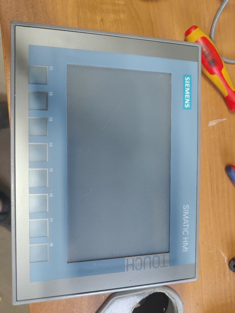 HMI KTP700 Basic 6AV2 123-2GB03-0AX0