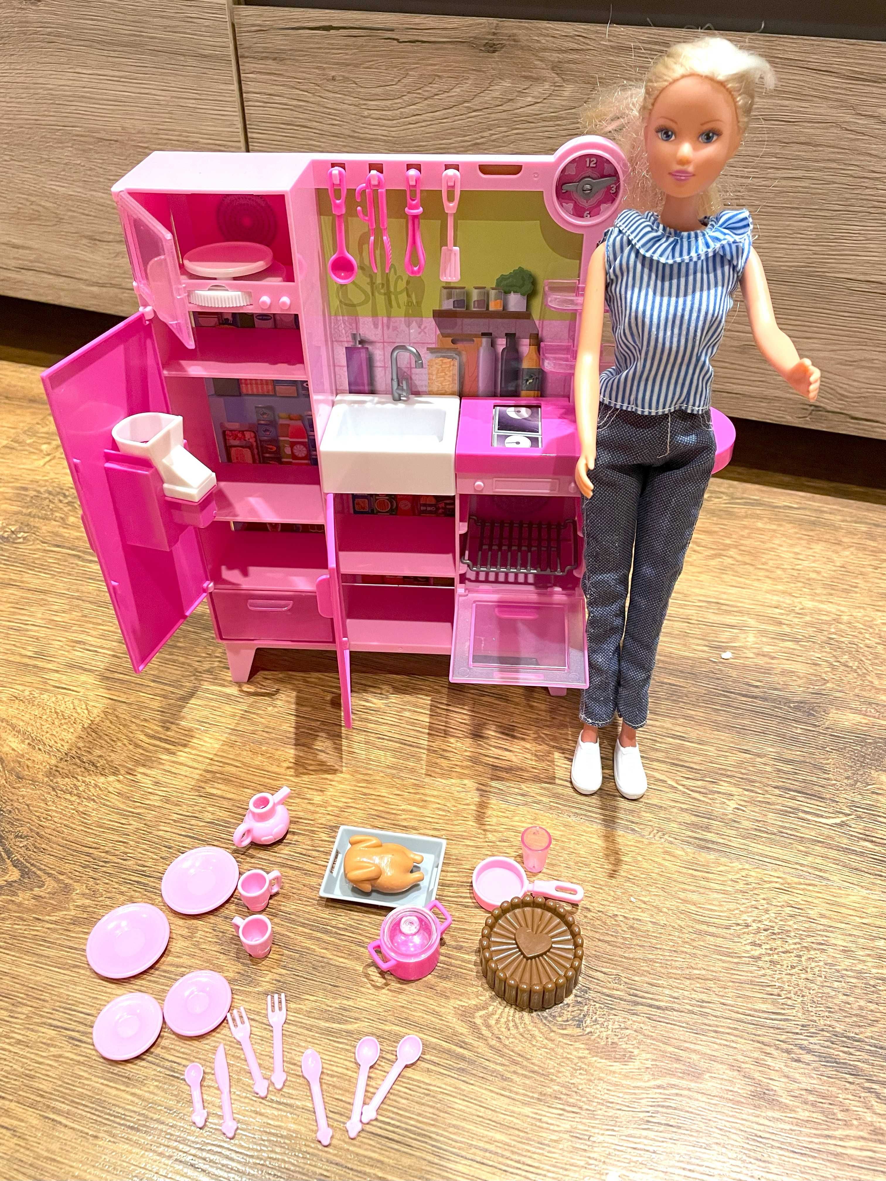 Zestaw: kuchnia z akcesoriami + lalka Barbie