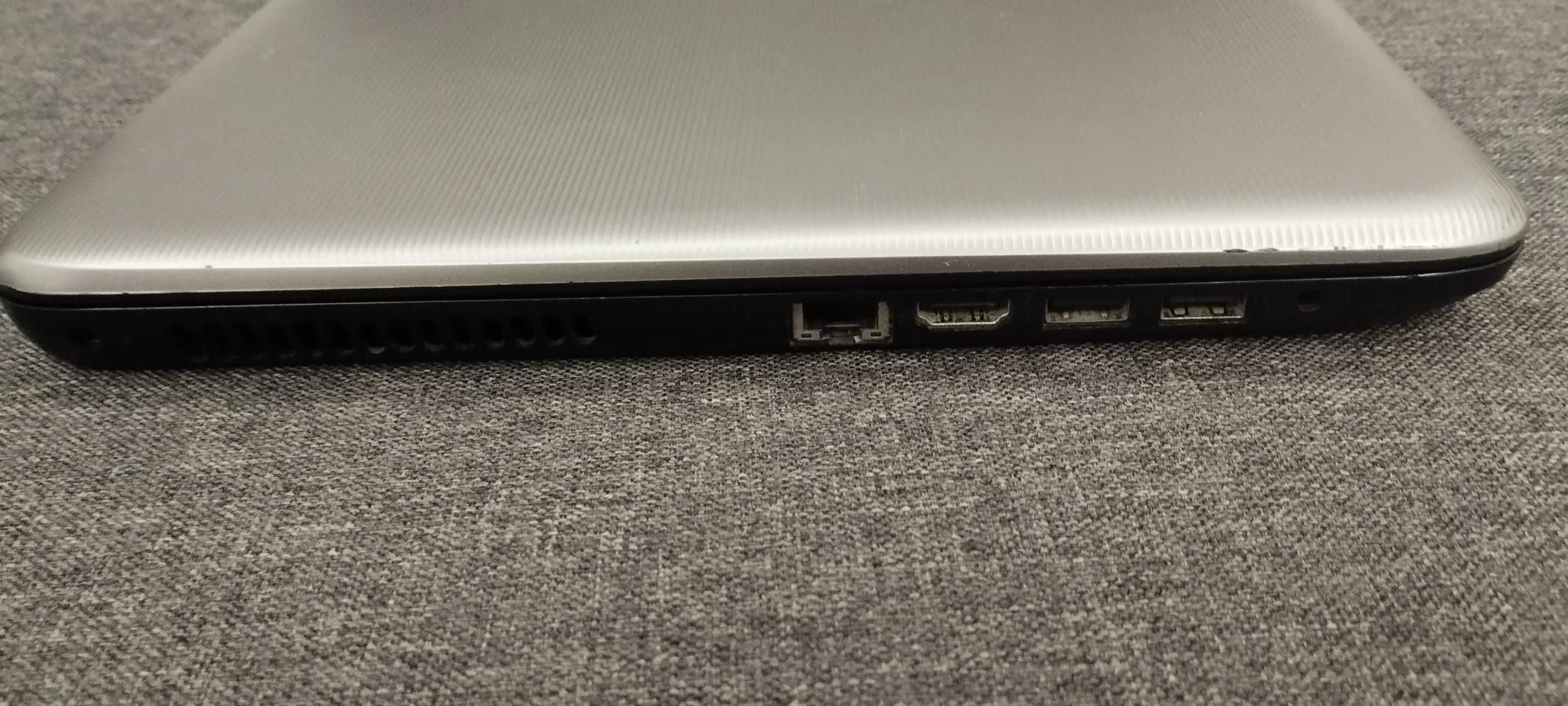 Laptop HP-15ay I7 | R7 M340 | 8GB RAM | SSD 240 GB