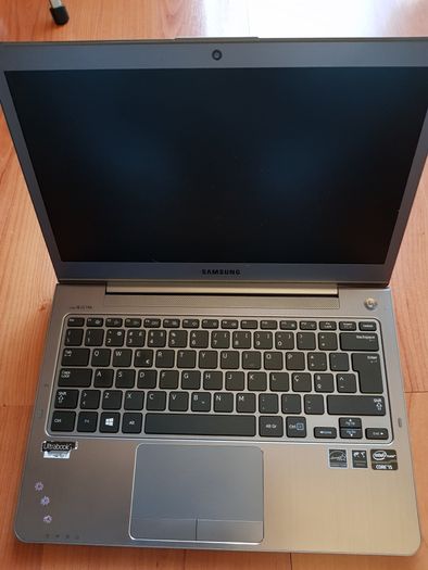 Samsung Ultrabook Core I5