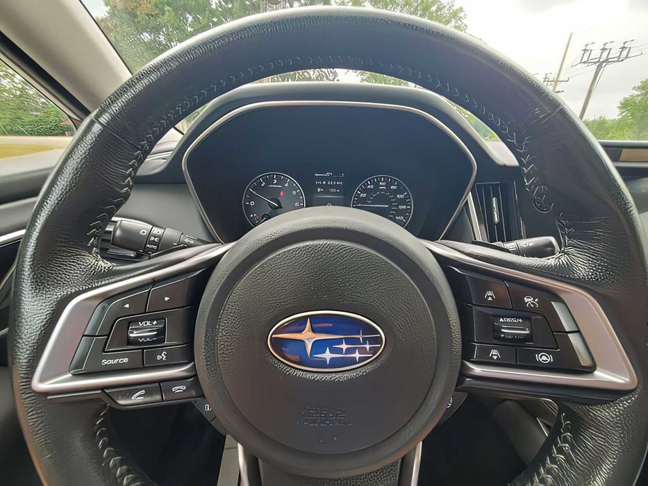 Subaru Outback      2021