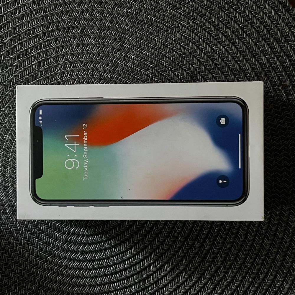 lphone X 64 neverlok