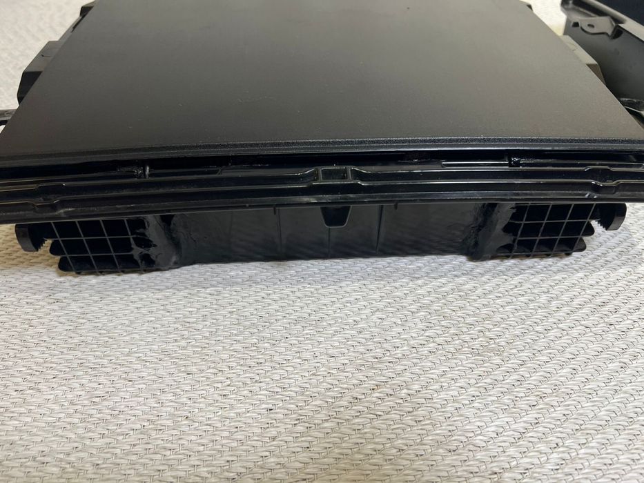 Mersedes sprinter 906 верхня полка бардачок консоль передньої панелі