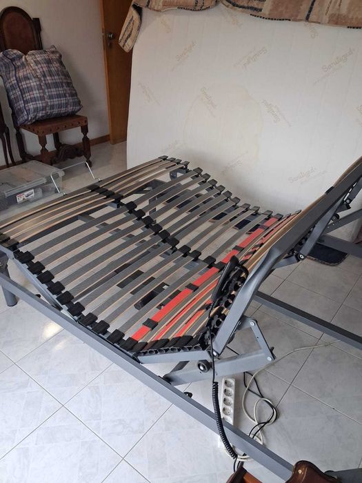 Vendo estrado elevatório eléctrico