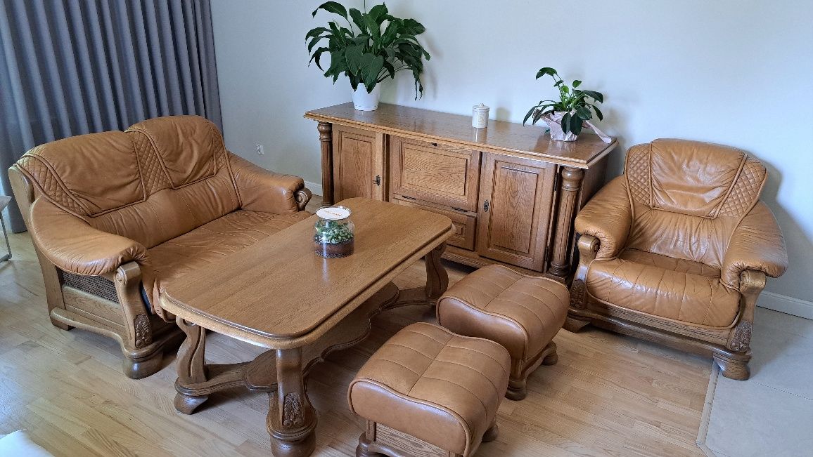 Zestaw Kler sofa , stolik komoda i ..