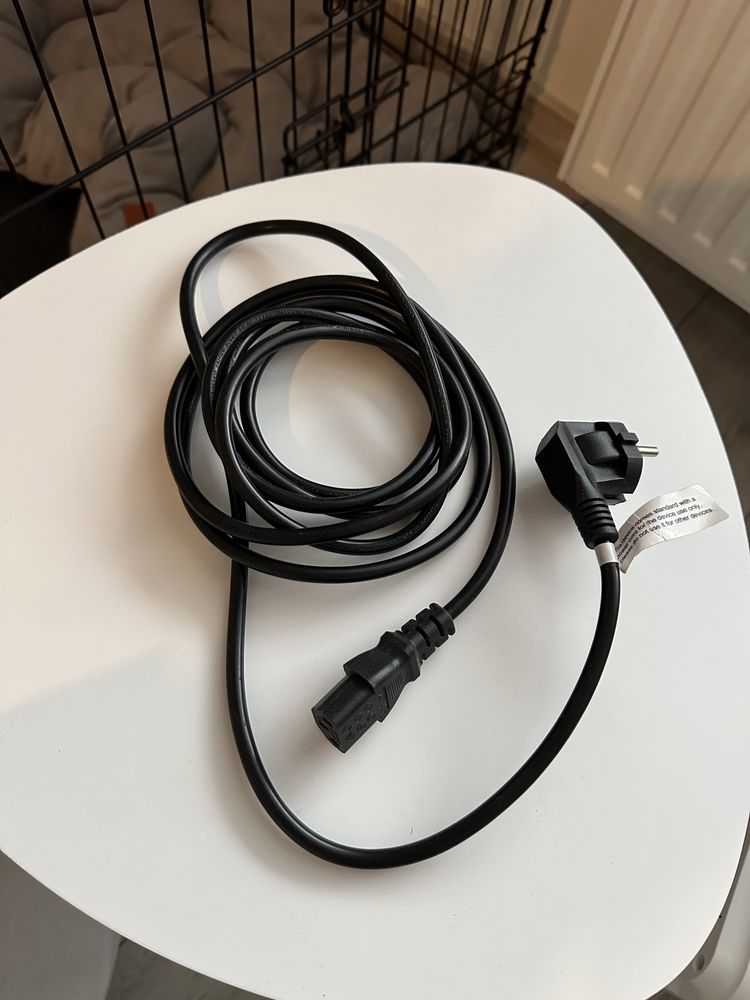 Projektor rzutnik NEC V332W + uchwyt