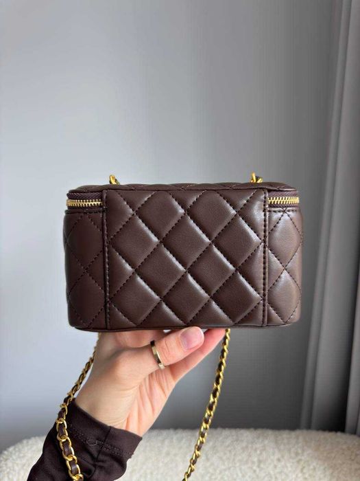 Сумка Chanel шкіряна