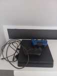 Konsola PlayStation 4 slim 500 gb + 2 pady