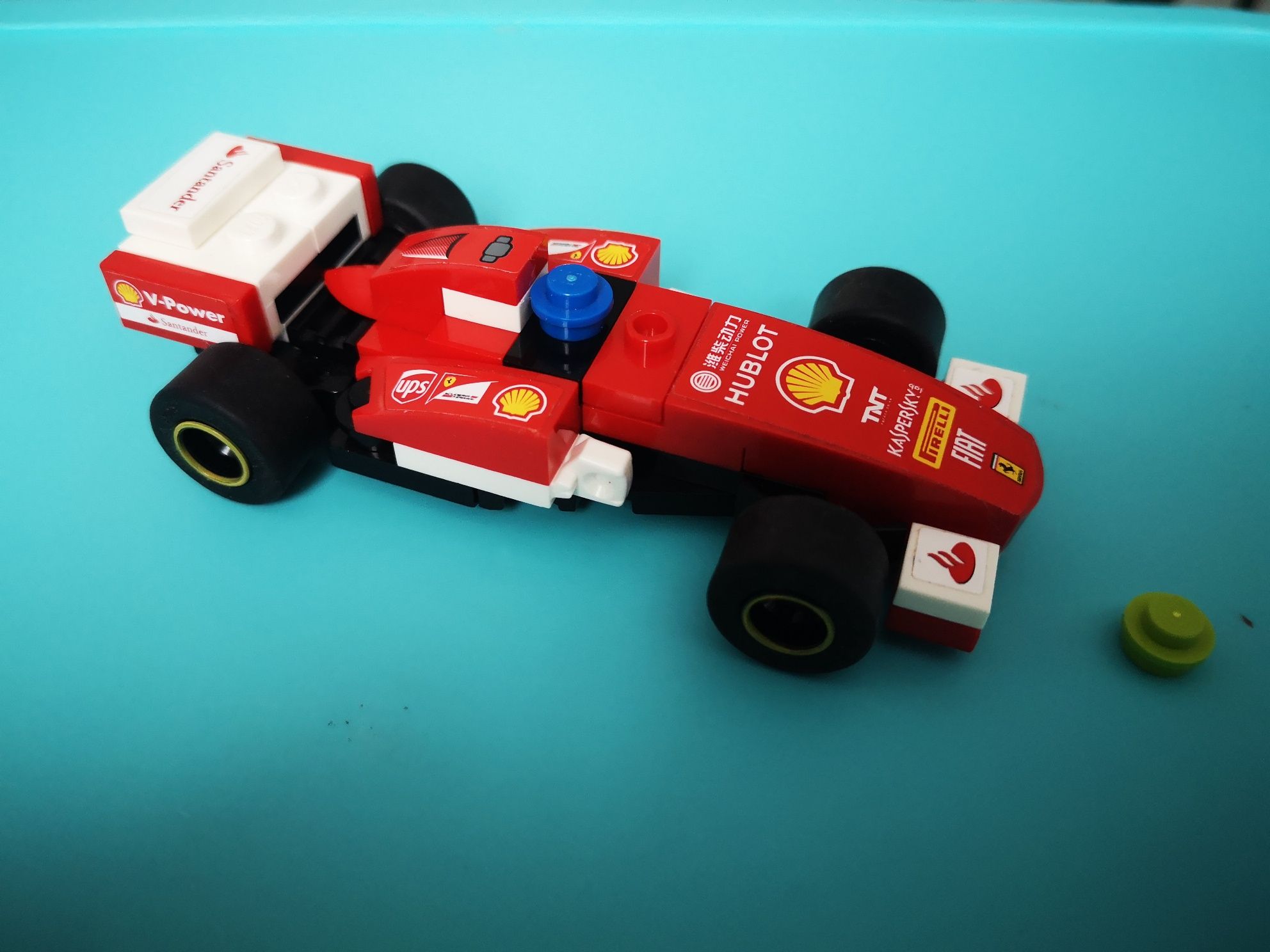 Lego Ferrari F138, 40190