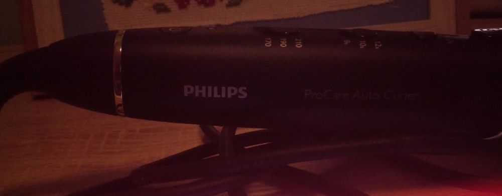Modelador de Caracóis Automático Philips Pro Care HPS940