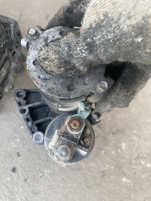 Генератор Форд,Пежо 1.6 дизель