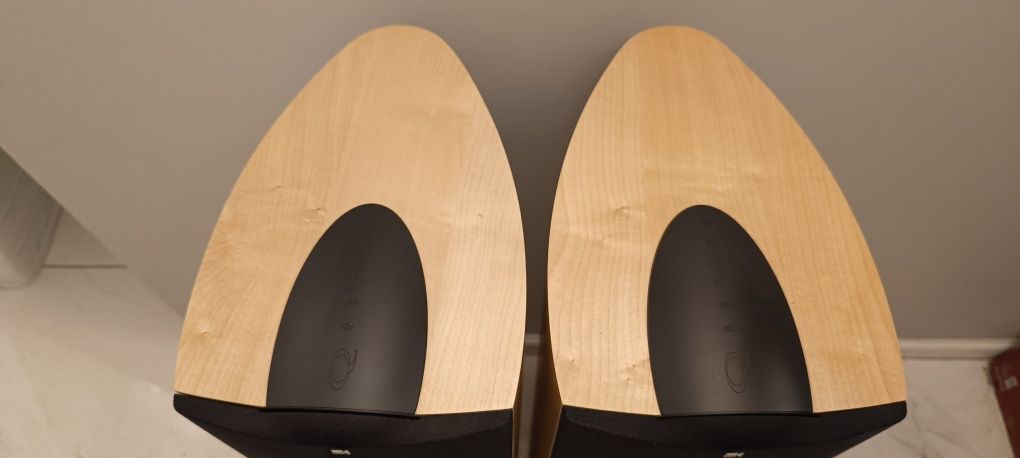 KEF iQ9 - stan BDB