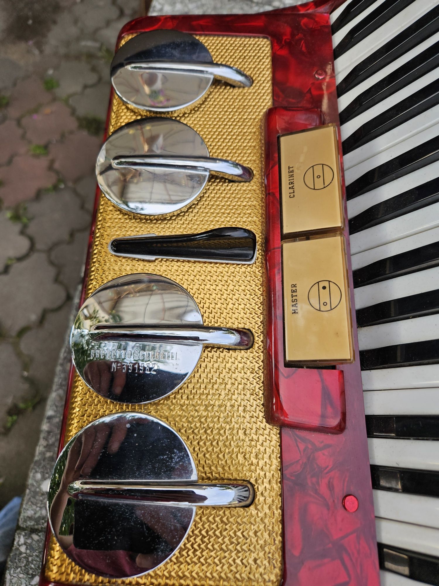 Akordeon scandali 72 basy czerwony