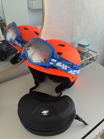Kask narciarski 4F roz.S (53-55)