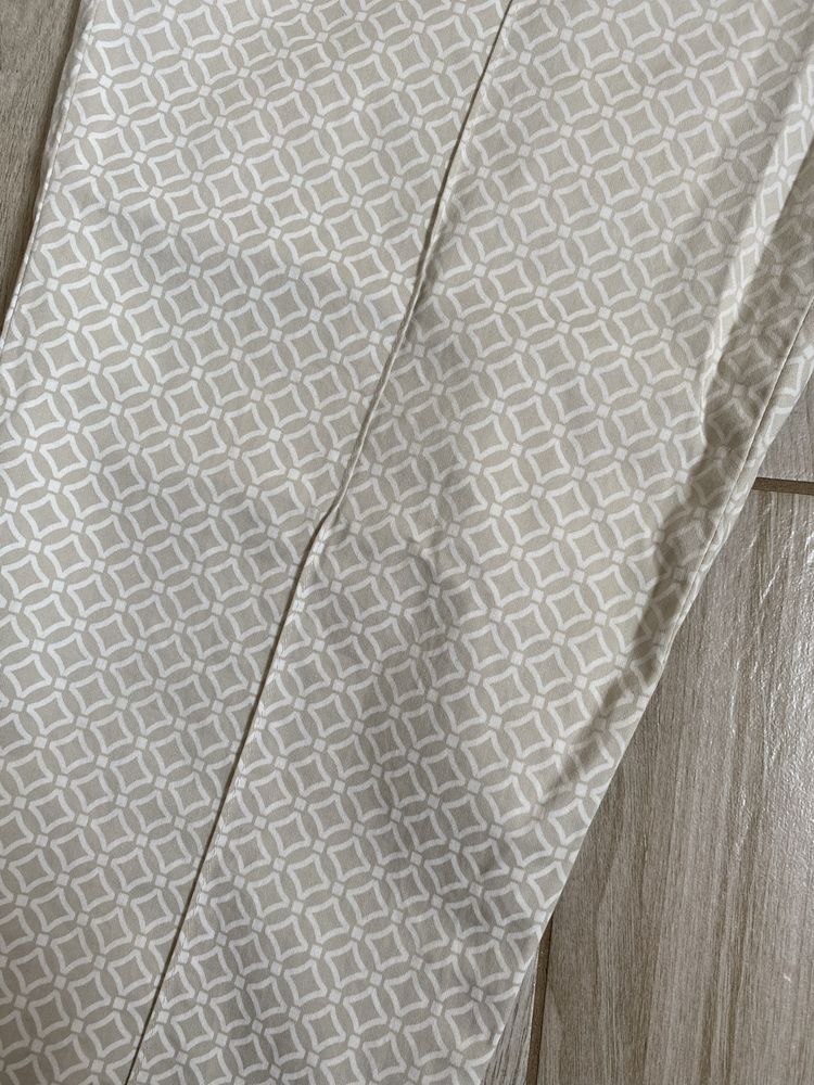 Materiałowe beżowe spodnie/cygaretki Gerry Weber, lekkie piekne jasne