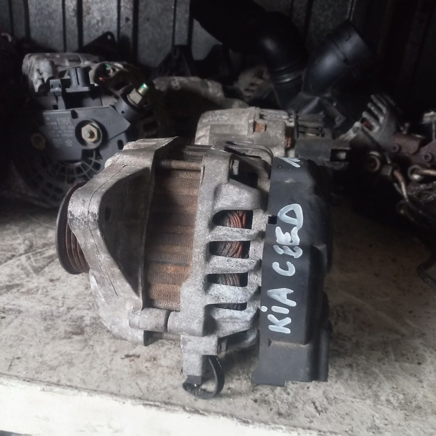 Alternator kia ceed 1.6 benzyna 2008r hyundai i30 mały przebieg