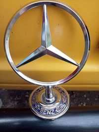 Значек Mercedes Benz на капот