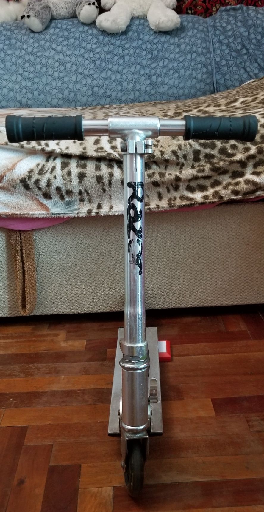 Дитячий самокат Razor