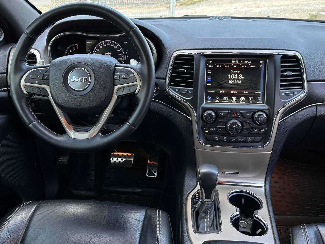 Авто  Jeep Grand Cherokee 2016